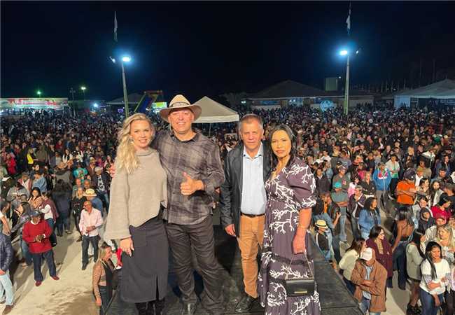 Foto da 33ª Exposição Agropecuária e Concurso Leiteiro.